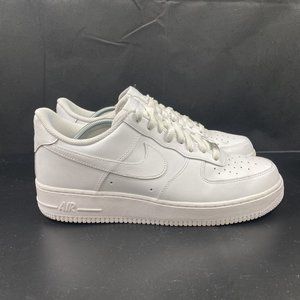 NIKE AIR FORCE 1 AF1 MENS LOW TRIPLE WHITE SNEAKERS SHOES Two Sizes 11 and 8.5